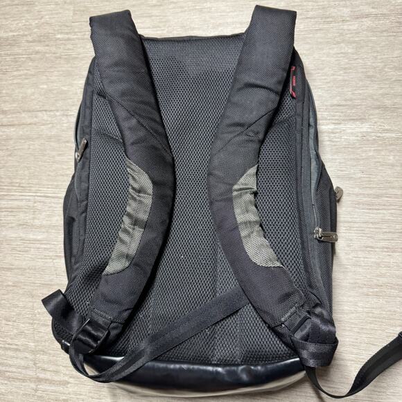 Tumi T-Tech Presidio Union T-Pass Laptop Backpack Padded Brief Pack Black Gray - Picture 2 of 9